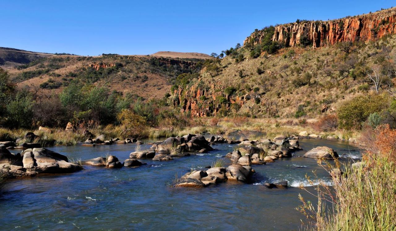 Komati Gorge Lodge, R 36 Halfway Between Carolina And Machadodorp Exterior foto